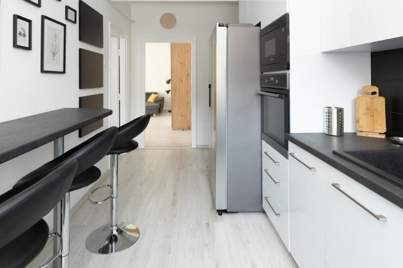 Smart Square With Free Parking Apartment Debreţin Exterior foto